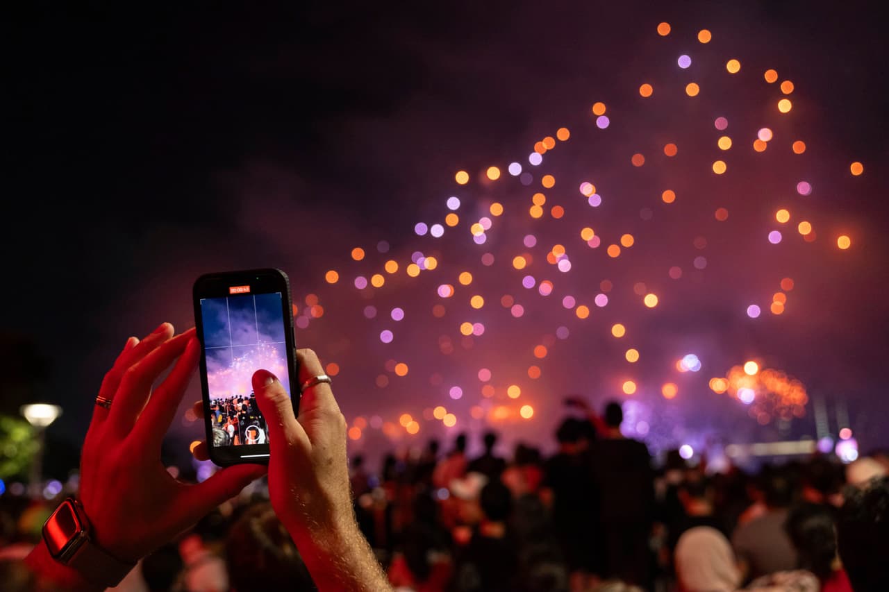 El espectáculo de pólvora inició a las 9:25 pm.