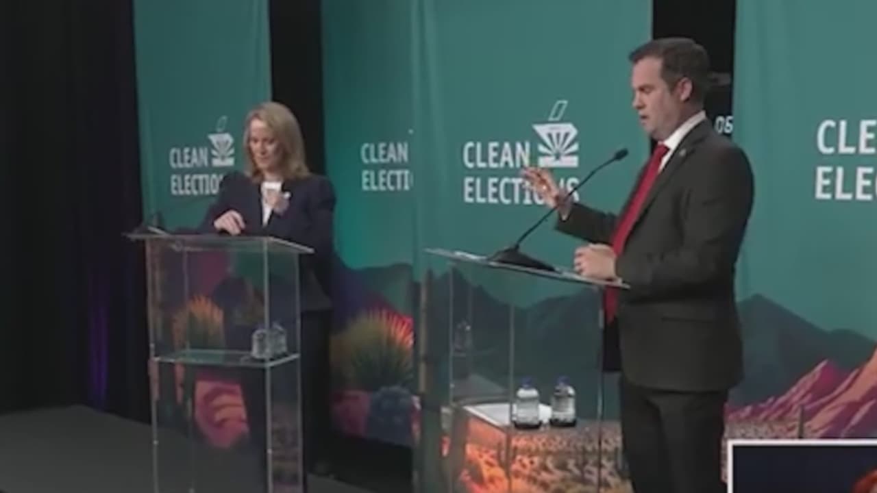 Tensiones y ataques personales marcan debate por la Procuraduría General de Arizona
