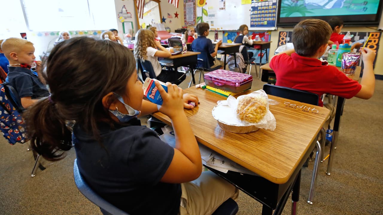 Maestros de Utah exigen cierre de escuelas donde se detecten brotes de Coronavirus