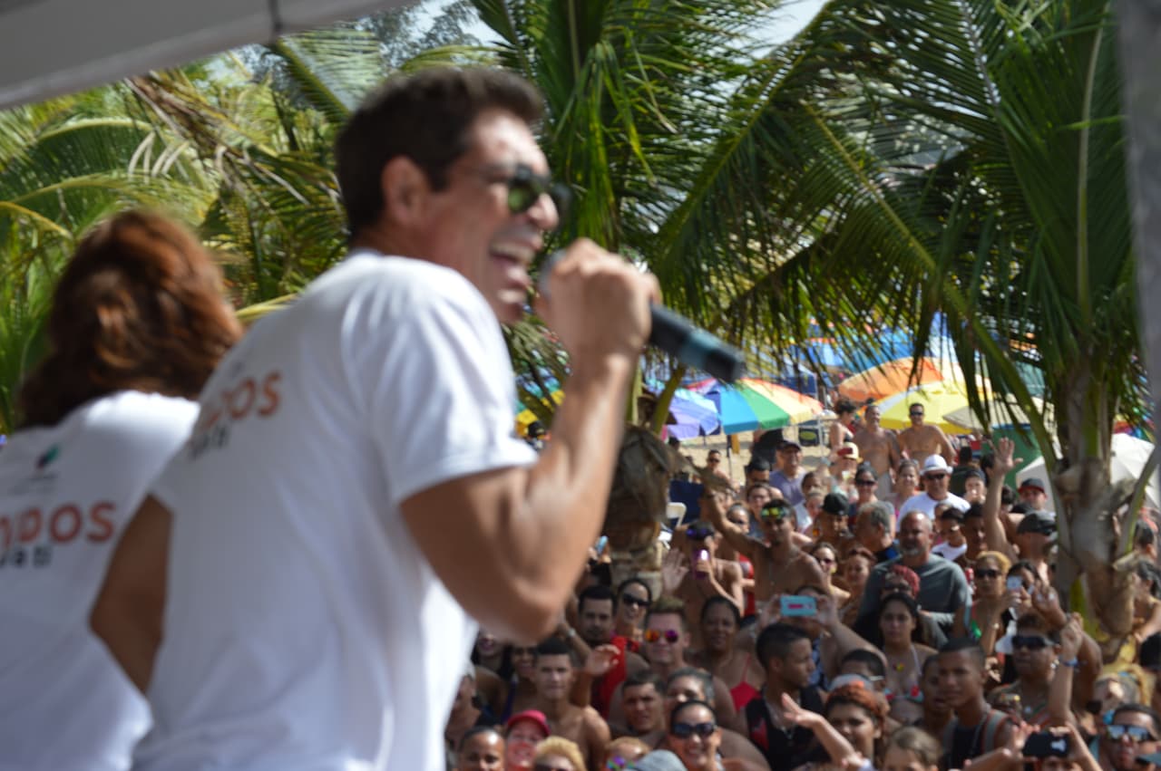 Celebramos tremendo party playero en Los Tubos, Mar Chiquita y Vega Baja.