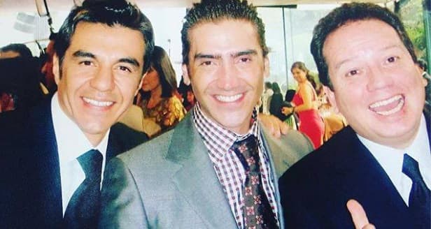 Entre su círculo más intimo se encuentran Alejandro Fernández 'El Potrillo' y el conductor Jorge 'Coque' Muñiz, quien además es su compadre.