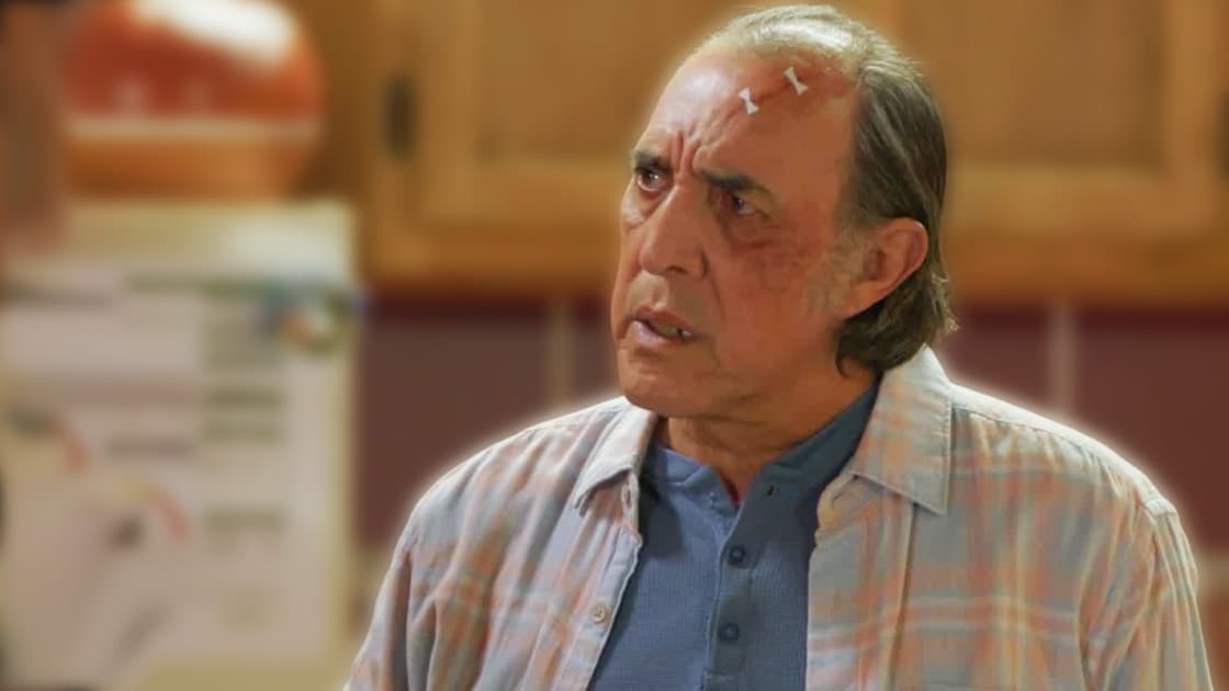 Juventino sospecha que será abuelo | Mi Verdad Oculta | Capítulo 41