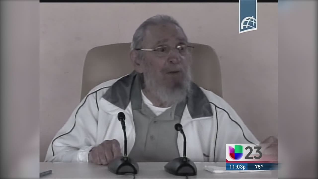 Fidel Castro reaparece en acto público después de nueve meses