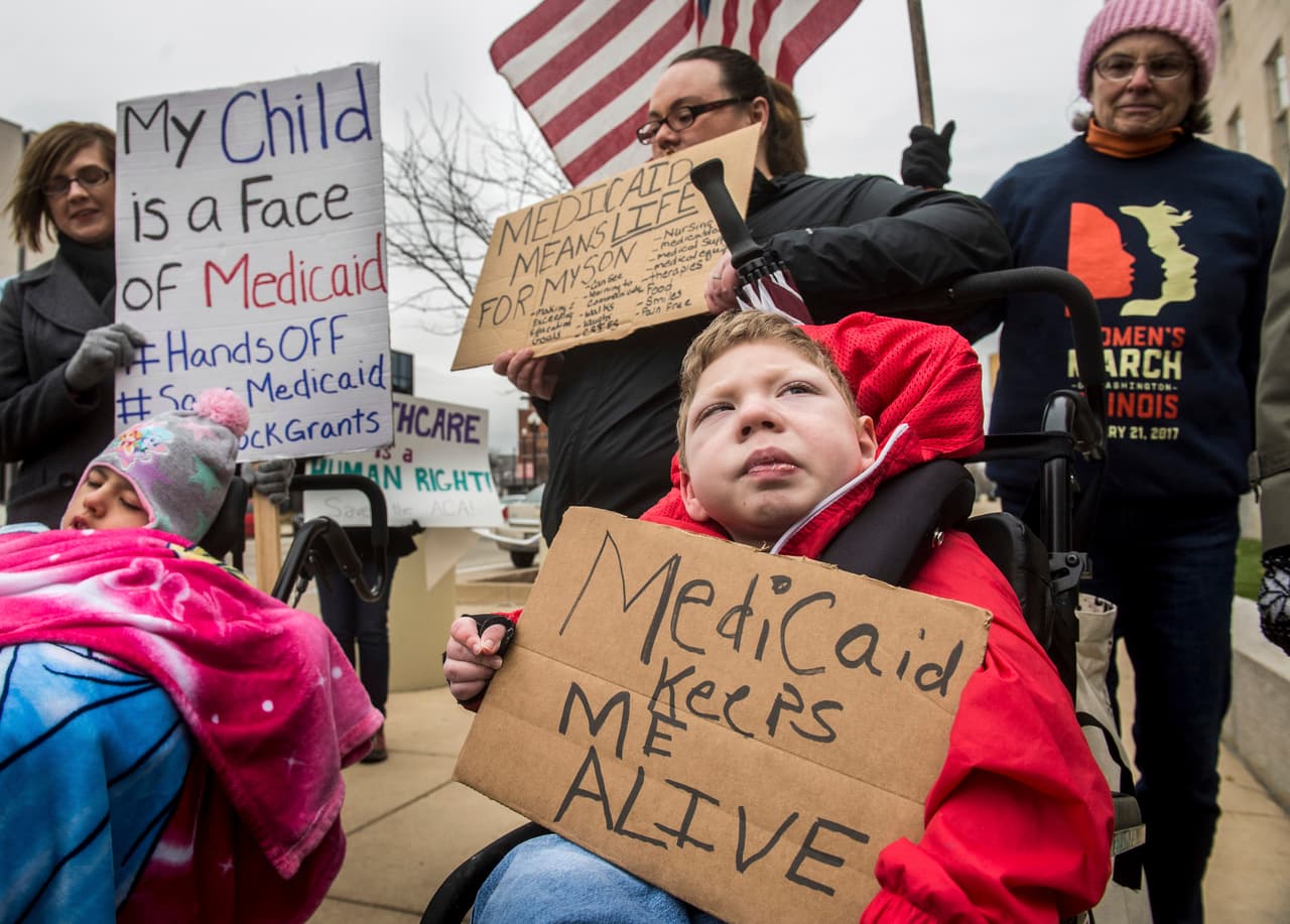 ¿Qué cambios quieren hacer Trump y los republicanos al Medicaid?