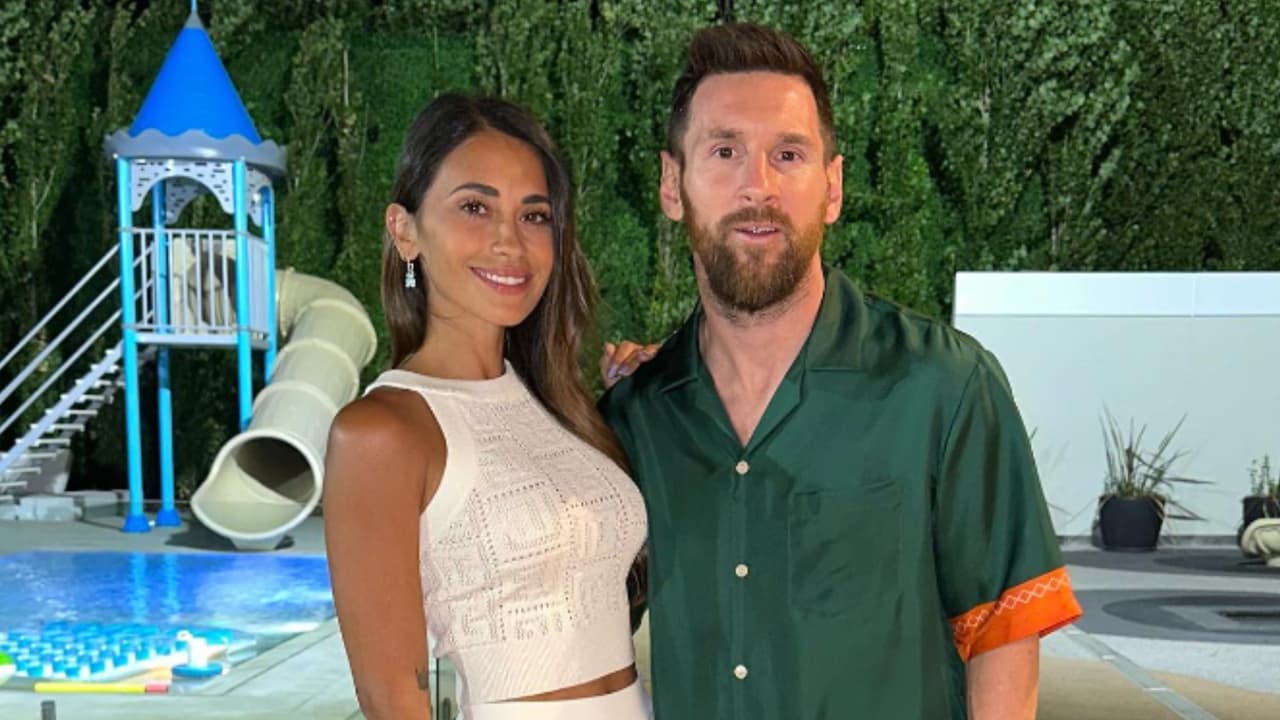 Lionel Messi: ¿cuánto cuesta la lujosa camisa con la que recibió el Año Nuevo?