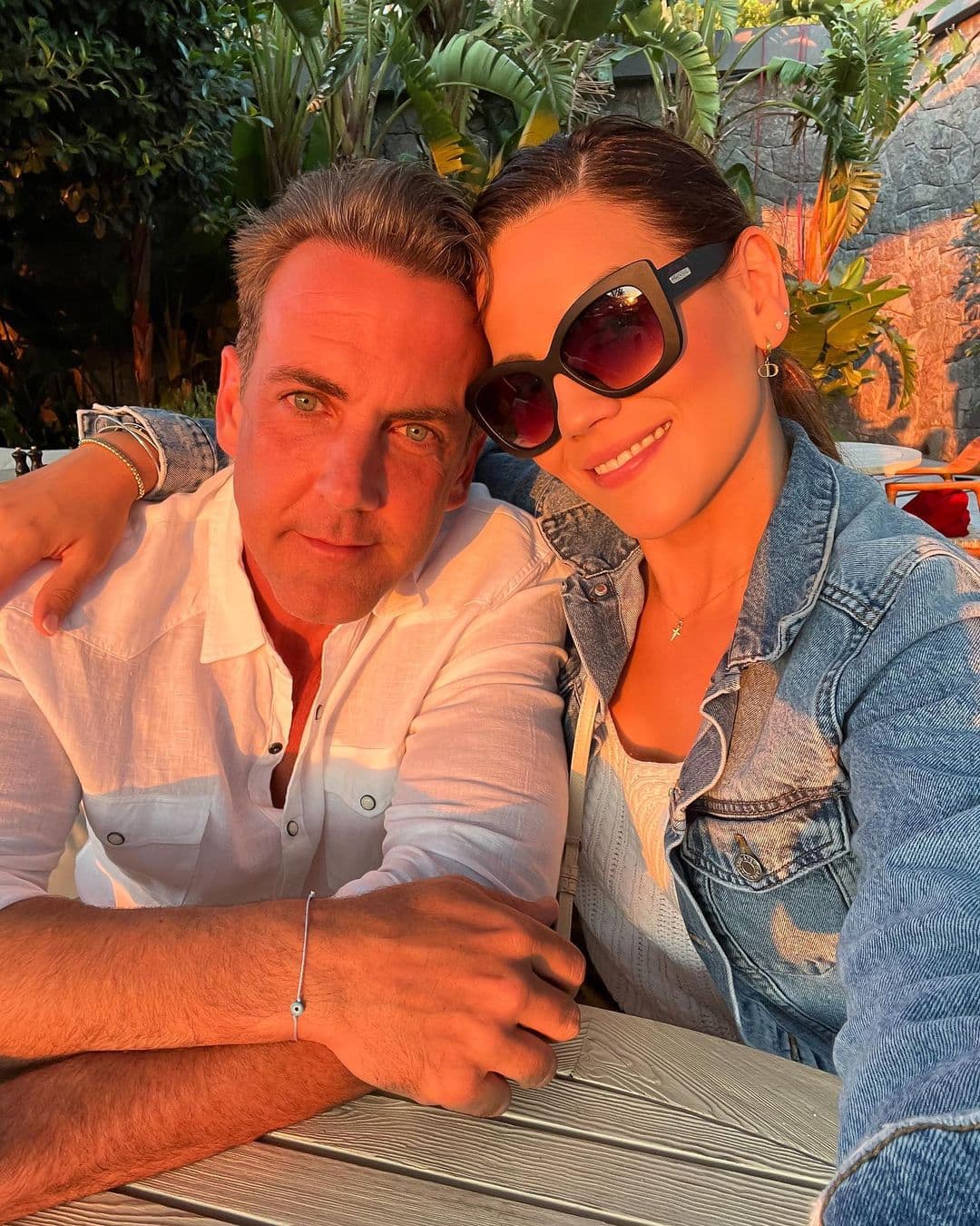 La pareja de famosos está documentando en redes sociales los momentos que están viviendo en esta nueva aventura tanto laboral como personal.