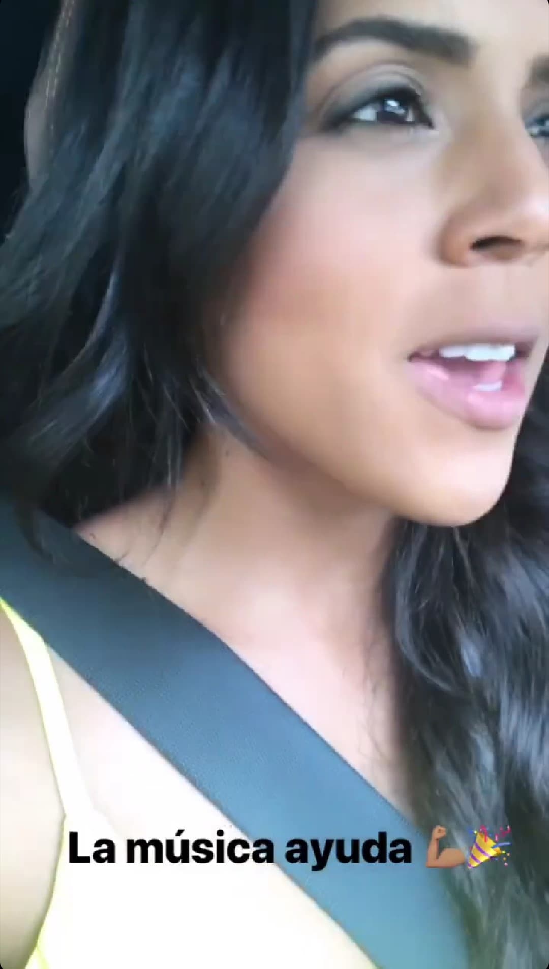 Después de la terapia trato de animarse y disminuir el dolor con algo de música.