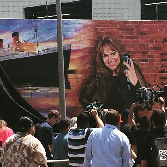 Jenni Rivera será recordada en su natal Long Beach.