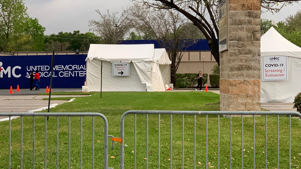En la primera carpa los pacientes son sometidos a una evaluación inicial.