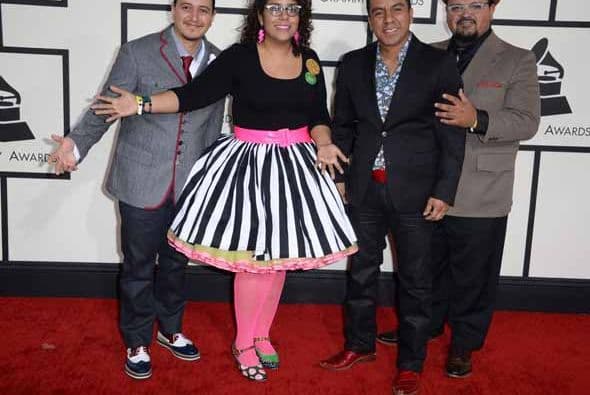 Durante su visita a Univision Los Ángeles, compartieron con nosotros los cinco momentos en los que la emoción les ganó una nota, esto sin dejar de reconocer que cada vez que están frente a su público, siente la emoción de un debutante.