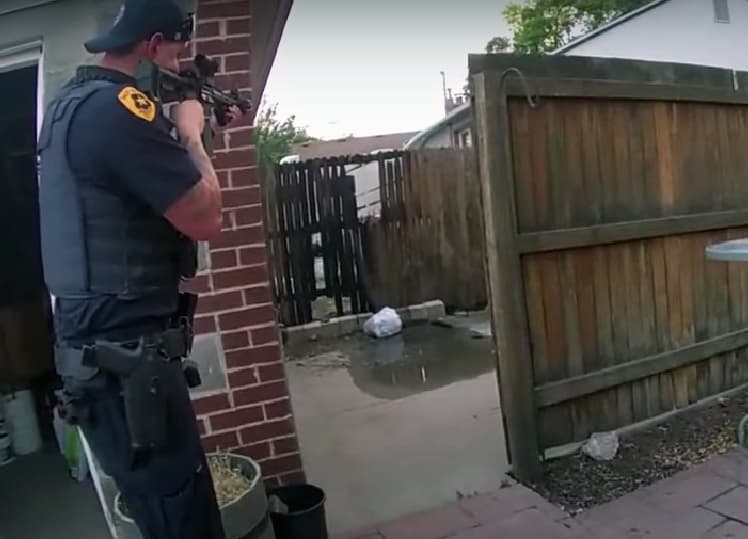 Agentes de policía de Salt Lake City abren fuego y hieren a un hombre que los amenazó con una escopeta.