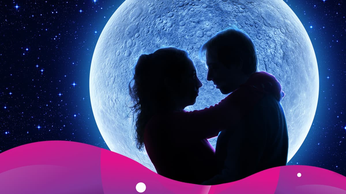 Hay un tono sensual en el ambiente y no es para menos, estamos bajo el efluvio del plenilunio de noviembre, la oposición del Sol con la Luna en medio de una coyuntura astral muy definida.
<br>
