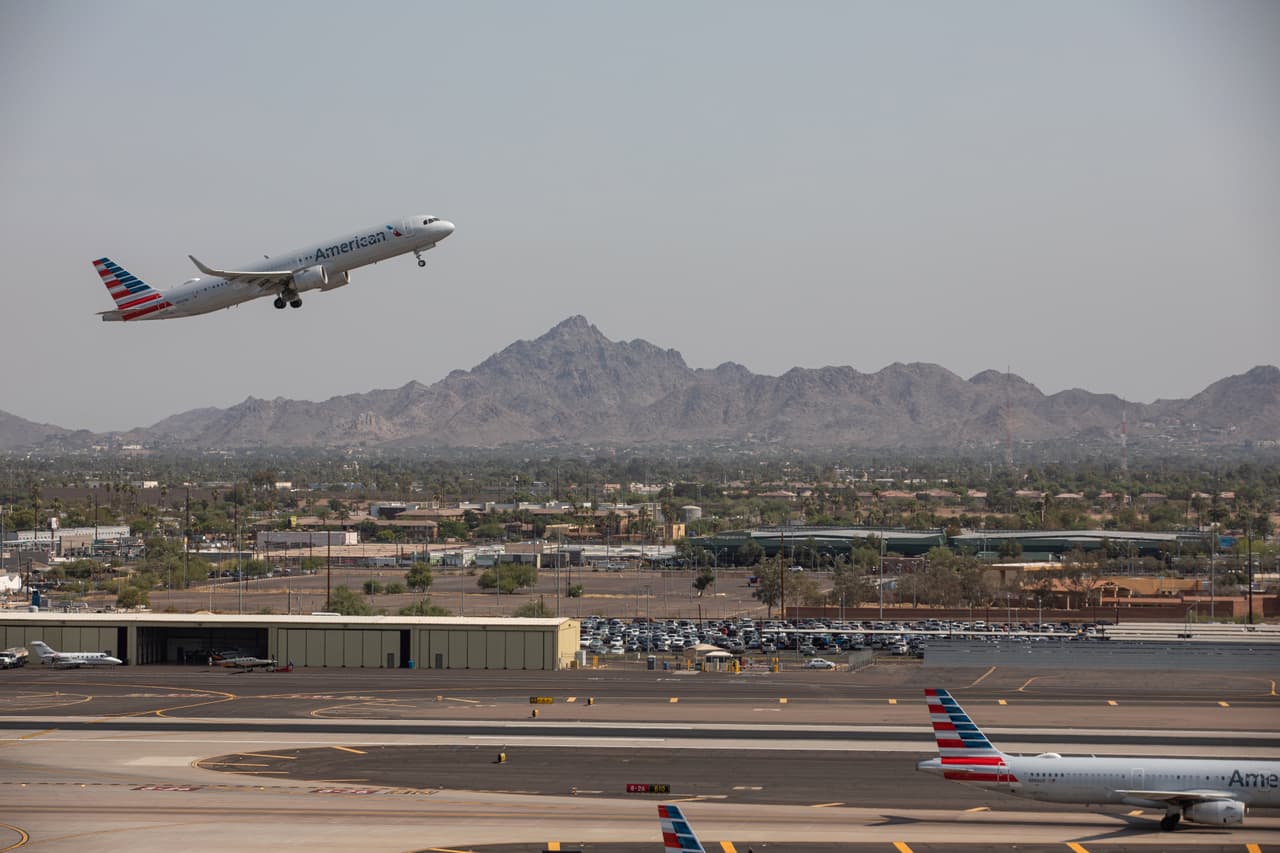 ¿Por qué la ciudad de Phoenix está demandando a su vecina Tempe?