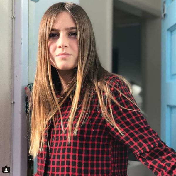 Karen es una pre-adolescente española que ha cautivado a los usuarios con su canal de You Tube 'In love with Karen'.