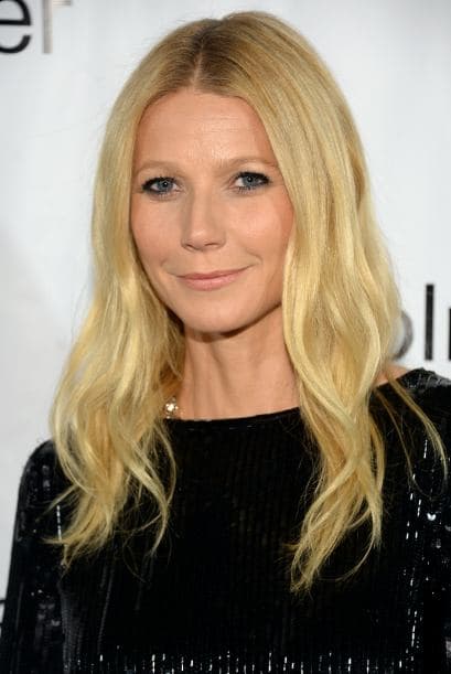 Gwyneth Paltrow, que recientemente anunció su separación del cantante de rock británico, Chris Martin, luce bien al natural y sin mucho maquillaje.