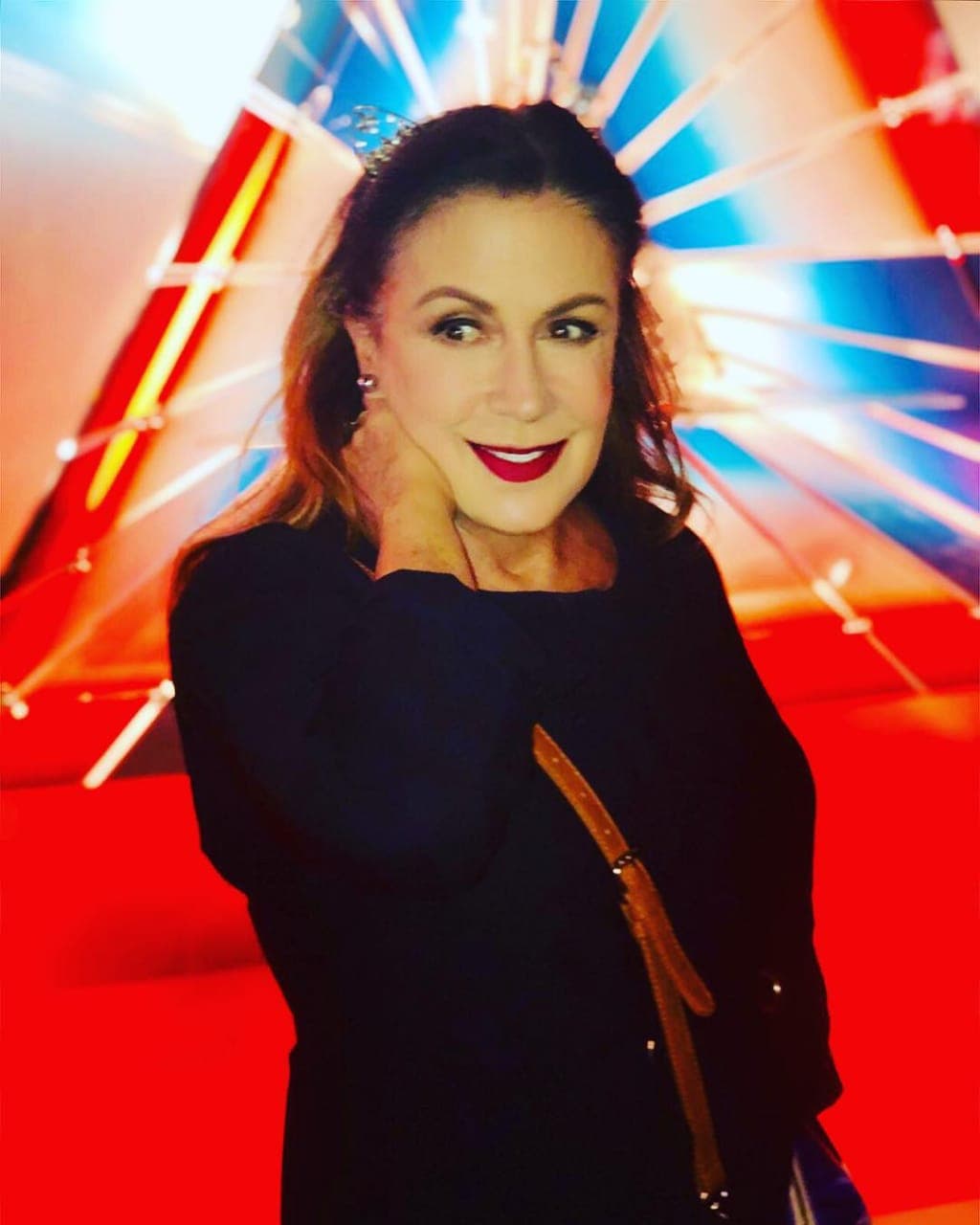 La villana de telenovelas dijo que esta persona tiene muchos años solicitando que lo pongan en libertad, 
<b><a href="https://www.univision.com/famosos/esto-piensa-laura-zapata-de-la-peticion-de-uno-de-sus-secuestradores-que-exige-salir-en-libertad-fotos" target="_blank">"pero afortunadamente no lo han dejado". </a></b>