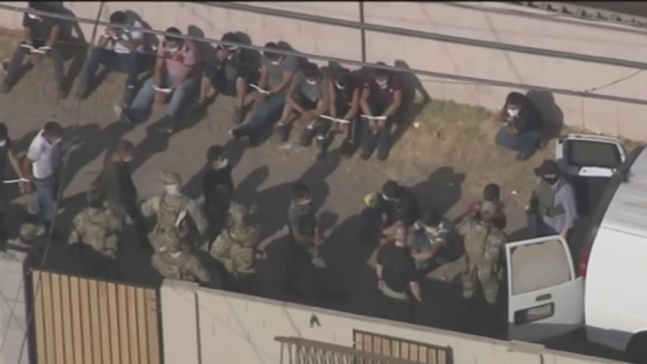 Descubren a más de 60 indocumentados en dos casas de seguridad en Arizona
