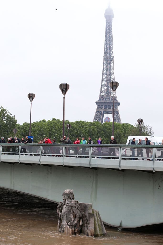 Se espera que la crecida del Sena no sea tan catastrófica como la de 1910