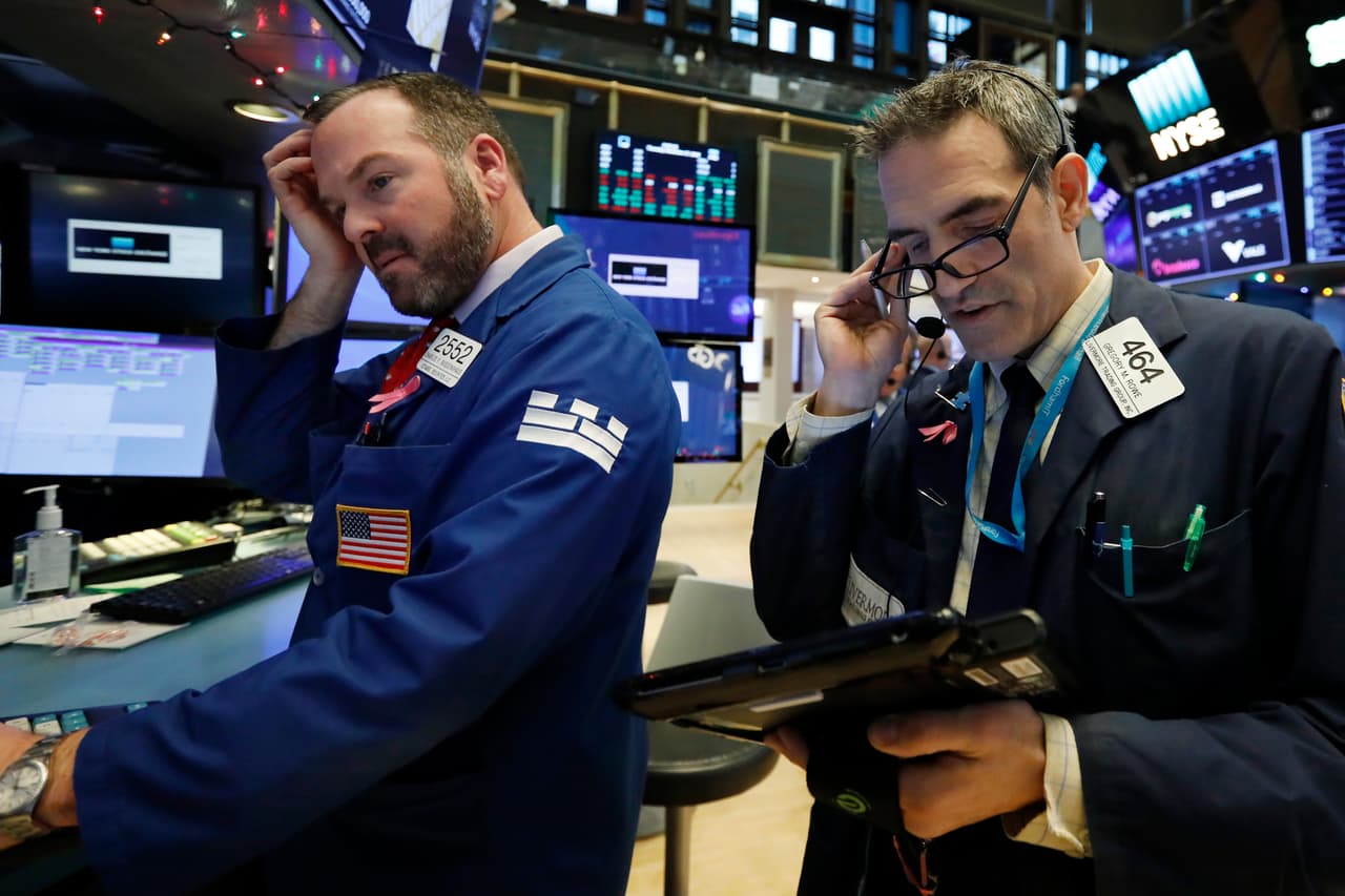 La Bolsa de Nueva York cierra al alza tras una caída de hasta 600 puntos durante la jornada