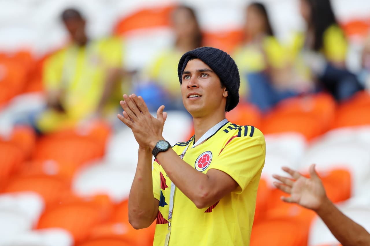 El colorido de la fiesta entre los fanáticos de Colombia y Japón son una expresión de la unidad del fútbol en el arranque del grupo H del Mundial de Rusia 2018.