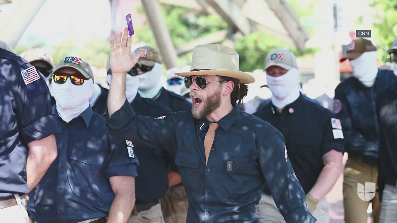 Debaten racismo e inmigración tras desfile supremacista en Washington D.C.