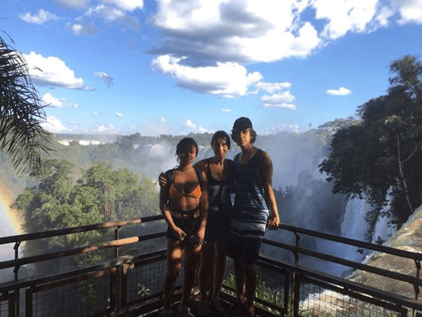 Carina Ricco se ha caracterizado por ser 
<b>una madre completamente dedicada </b>a sus hijos y los apoya en sus carreras.