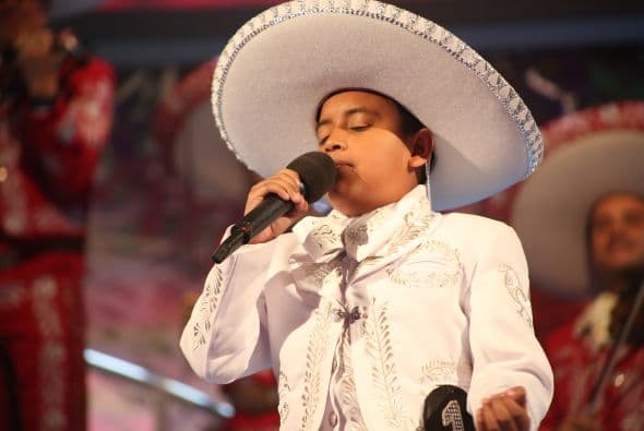 Karito, Chepito y Juan Manuel, amigos detrás de cámaras, compitieron en el escenario con la esperanza de clasificar a la segunda etapa