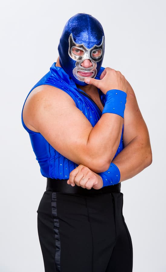 Blue Demon Jr. es un luchador profesional mexicano.