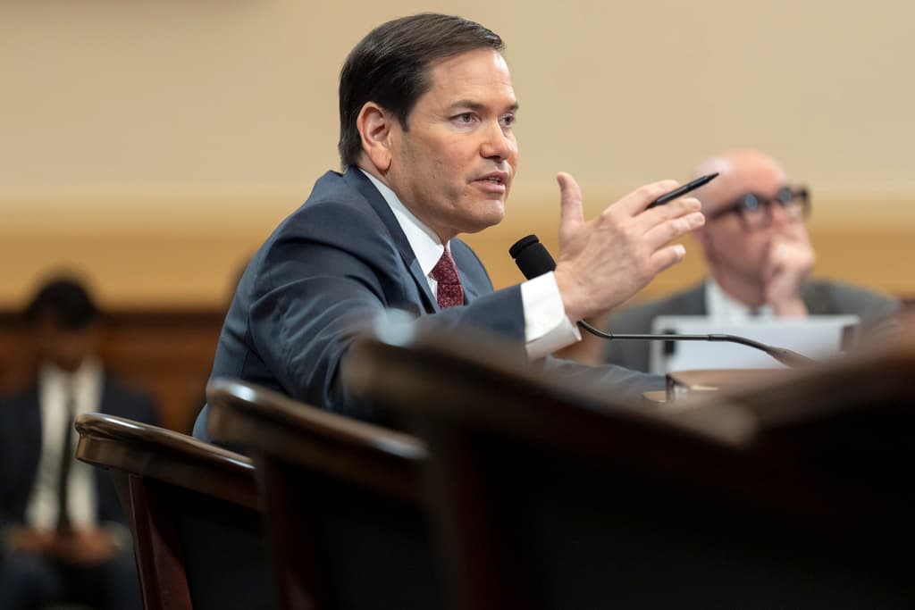 El secretario de Estado, Marco Rubio, durante una audiencia ante la Comisión de Asuntos Exteriores de la Cámara de Representantes en el Capitolio, el miércoles 21 de mayo de 2025, en Washington. (AP Foto/Mark Schiefelbein)