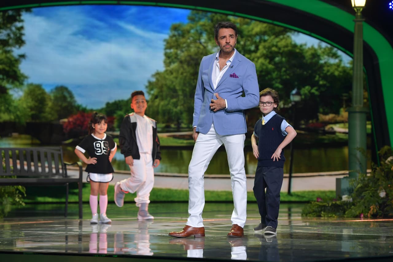 Eugenio les dio clases de cómo ser un 'latin lover'.