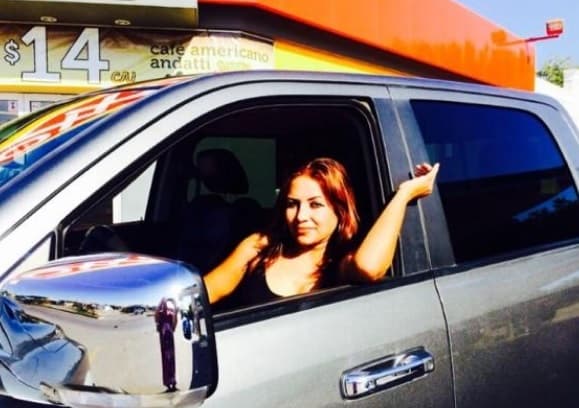 Pero el nombre de la supuesta asesina ha vuelto a salir a la luz, pues se ha dicho que contrajo matrimonio estando en prisión.