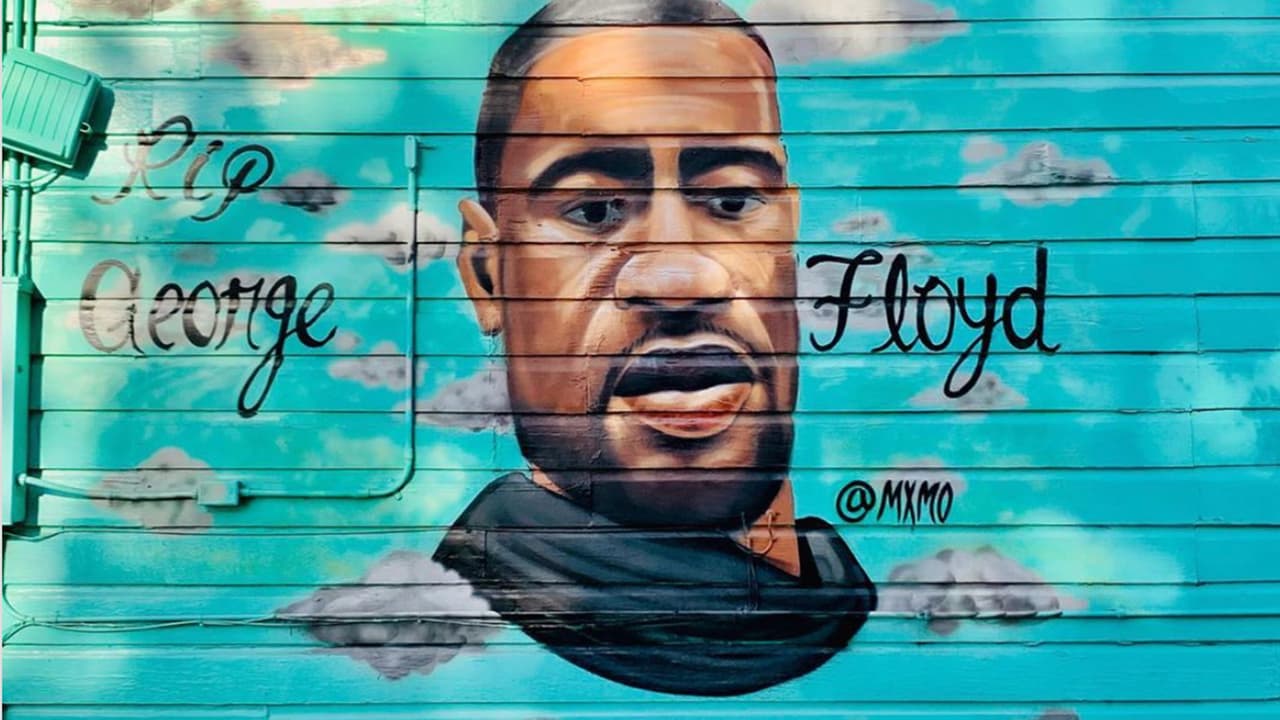 Artista crea mural de George Floyd en restaurante mexicano de Texas 