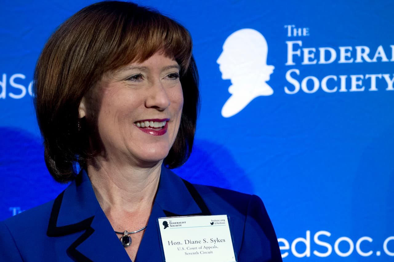 <h3 class="cms-h3-H3">Diane Sykes.</h3> Desde 2004 pertenece al 7mo circuito del Tribunal de Apelaciones de EEUU. Fue nominada en enero de ese año por el presidente George W. Bush.