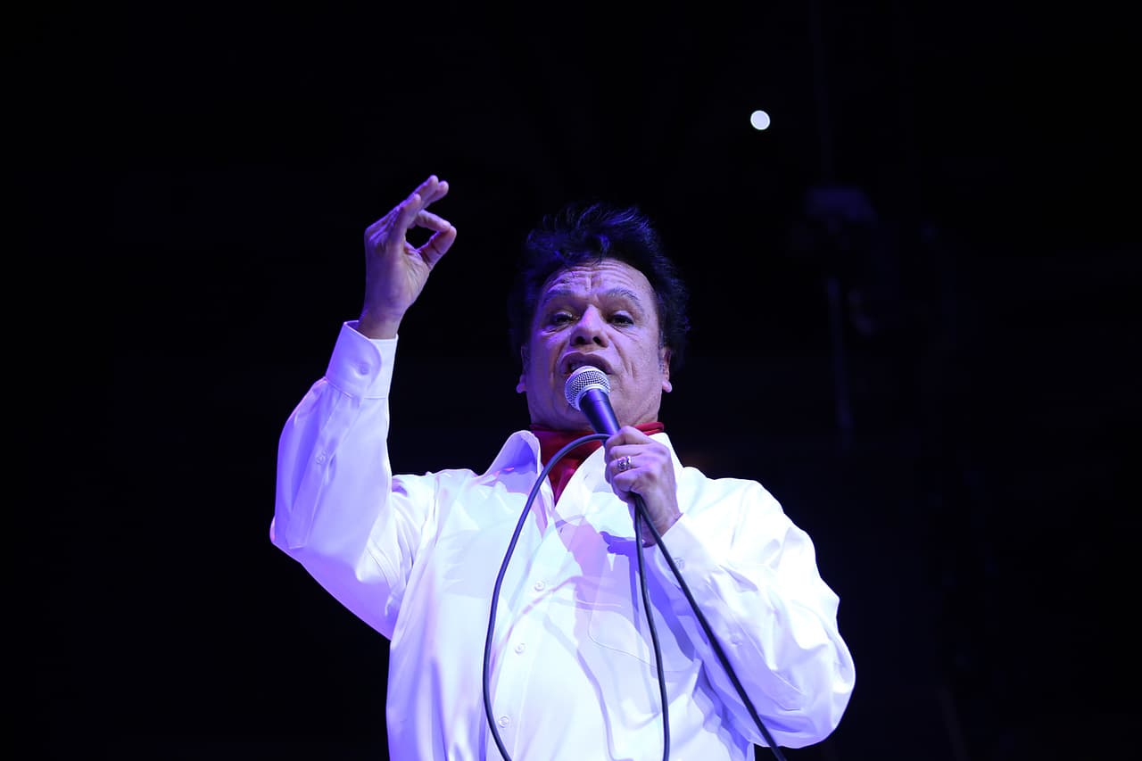 Ahora, tras su muerte, se rumora que podría regresar a este máximo escenario de la música en México, para un homenaje póstumo.