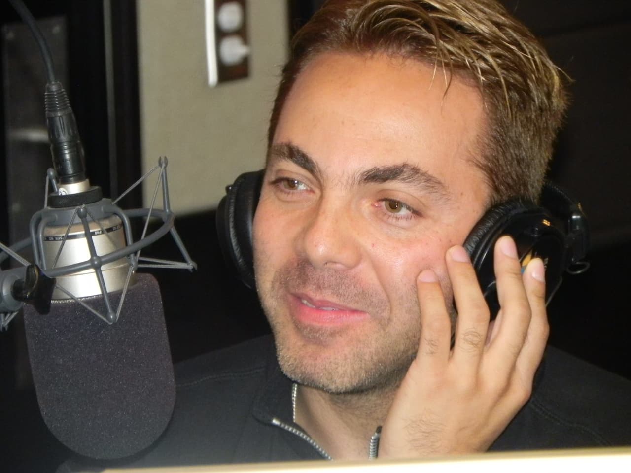 En una de sus visitas a la Argentina, Cristian Castro aseguró que había ido a visitar a Cerati a la clínica donde permanecía internado.