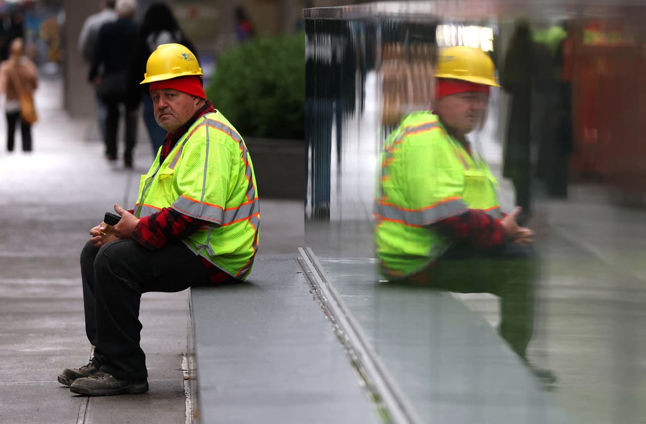 Durante la jornada, se abordarán
<b>temas laborales vinculados con asuntos migratorios</b>, con el fin de ofrecer información confiable y de fuentes oficiales.
<br>