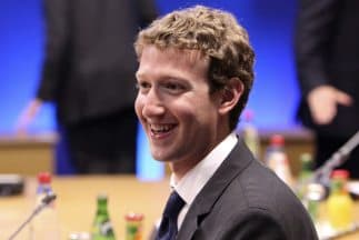 Proponen que Mark Zuckerberg sea el dios de una nueva religión