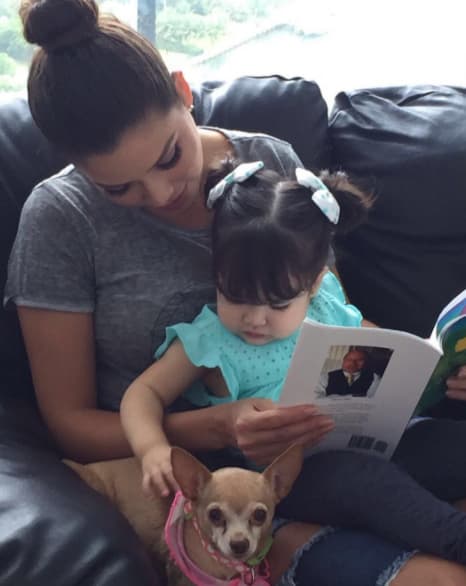 Desde ese momento, sus dos pequeñas se convirtieron en compañeras inseparables.