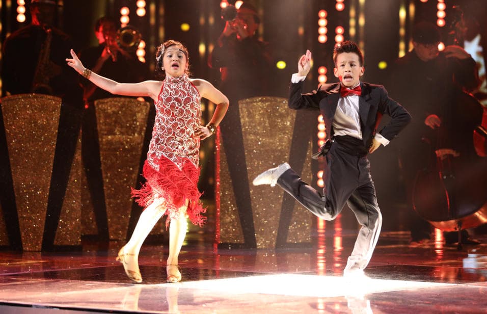 <b>Marilyn y Jerick</b> se arriesgaron con otro ritmos latinos con un rico quickstep.