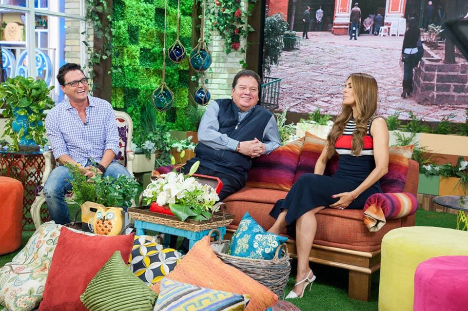 HOY nos acompaña Morris y Coque Muñiz.