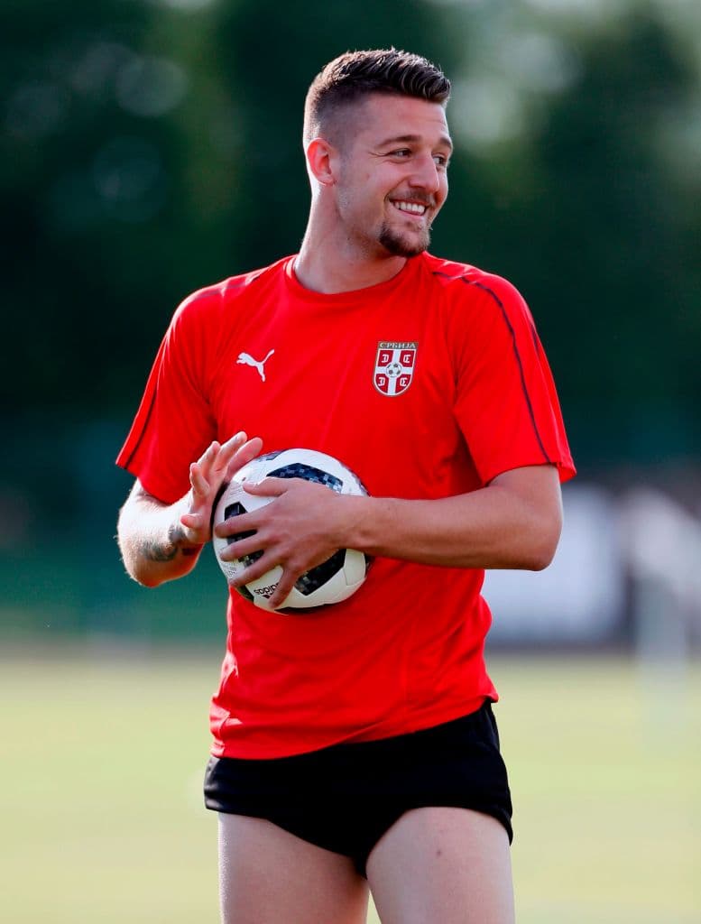 9. Sergej Milinkovic-Savic (Serbia) - Uno de los mayores talentos de la Serie A en la pasada temporada. Sus goles ilusionaron a la afición de la Lazio y tienen enomoraos a equipos como Manchester United e Inter de Milán.