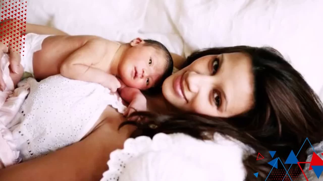 "El problema son los fisgones": Argelia defiende el amamantar en público y recuerda ese momento de su vida