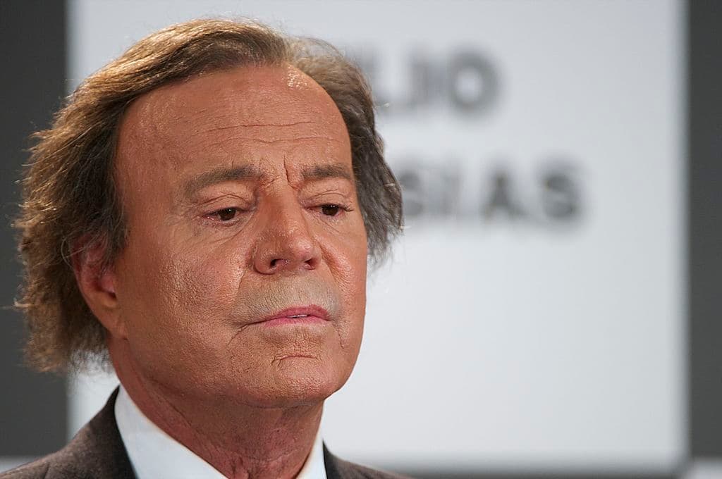 "Si estima que no, entonces entraremos en la fase de práctica de prueba y nuestro defendido se someterá a dicha prueba de ADN", anuncia Falomir.
<br>