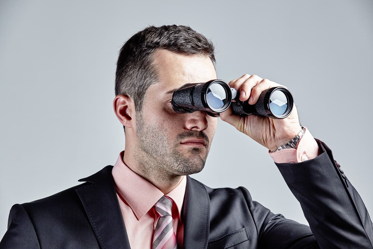 <b>Piscis</b>
<br>Este mes de Sagitario vas a reflexionar sobre muchas cosas y la influencia de Júpiter, directo, te ayudará a que tomes una buena decisión sentimental, aunque lo mejor es que mantengas una actitud de observación, antes de hacer algo que pueda ser definitivo o comprometedor.