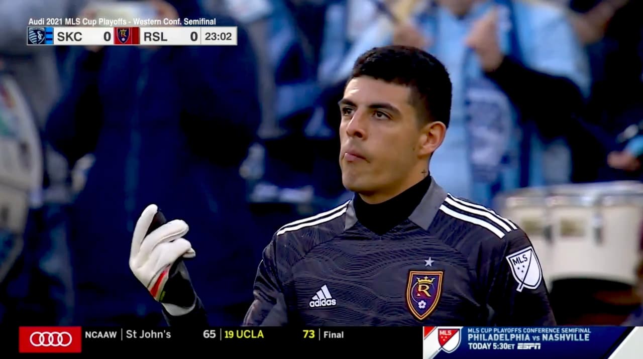 ¡Polémica señal! David Ochoa estalla por penal en contra