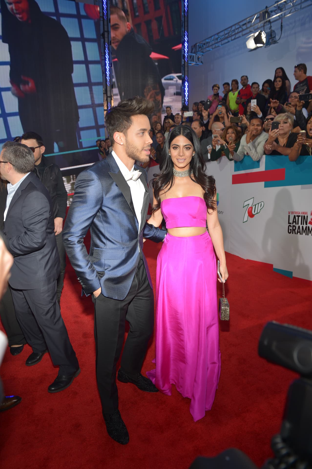 Este año la gran parejita que nos sorprendió fue la de Prince Royce con Emeraude Toubia.