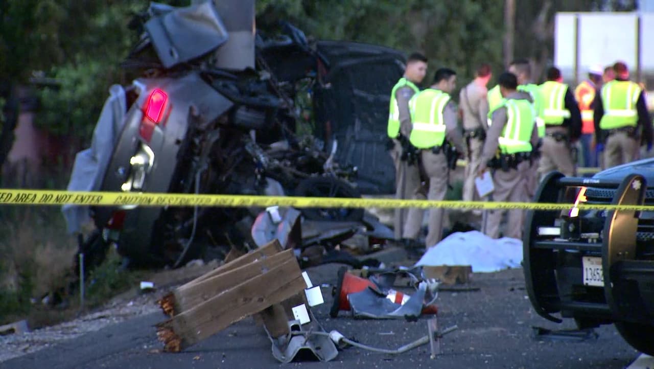 Según el reporte de los paramédicos los cuatro tripulantes murieron en la escena.