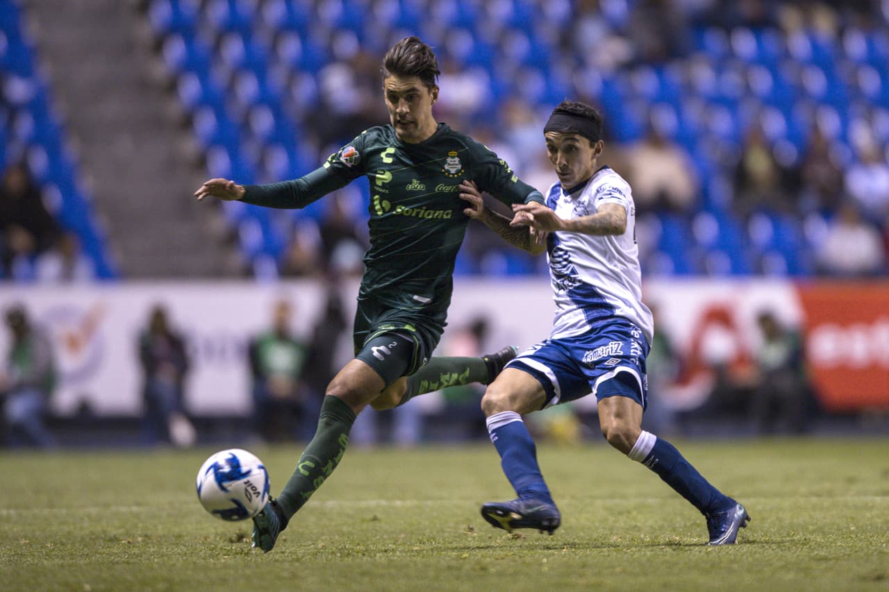 Con gol del Polaco Menendez al minuto 90+5, Puebla empata y rescata un punto en casa.