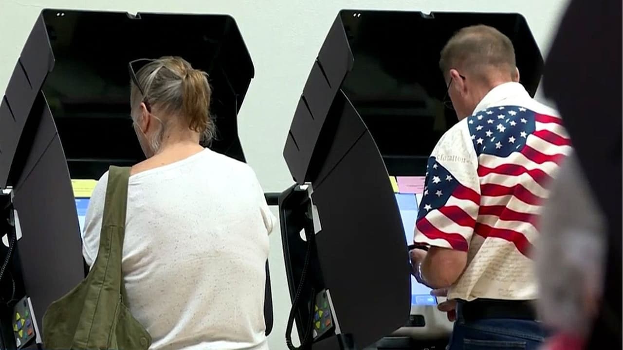 ¿Pueden los agentes de inmigración intervenir en las urnas? Así se preparan los funcionarios electorales