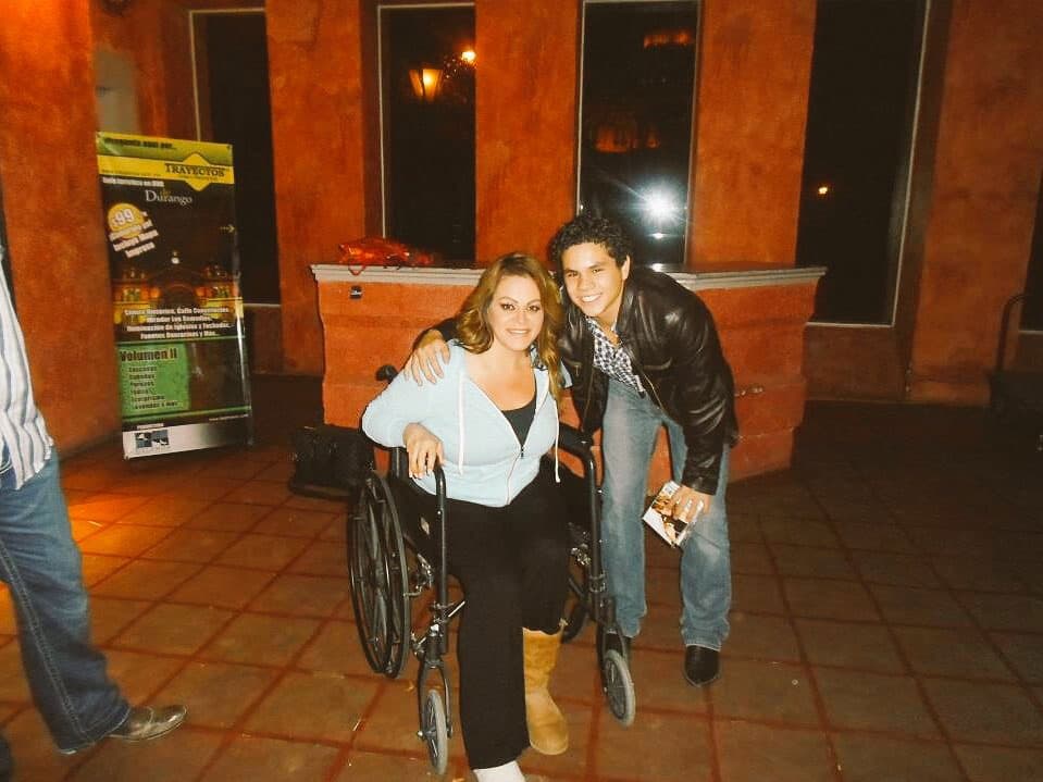 Siempre tenía la sencillez y humildad para tomarse fotos con ellos, era una forma de agradecerles por tanto apoyo a su carrera.